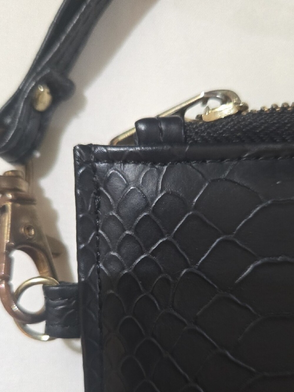 Adrienne Vittadini Black Embossed Zip-Around Wristlet - Picture 4 of 8